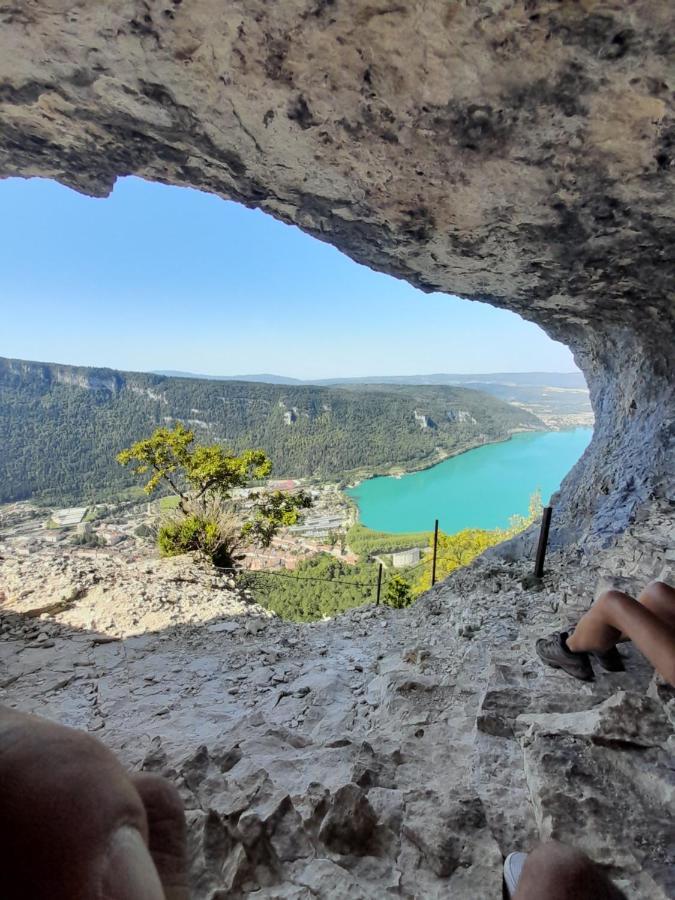 Appartamento Au Bout Du Monde ! Montréal La Cluse Esterno foto